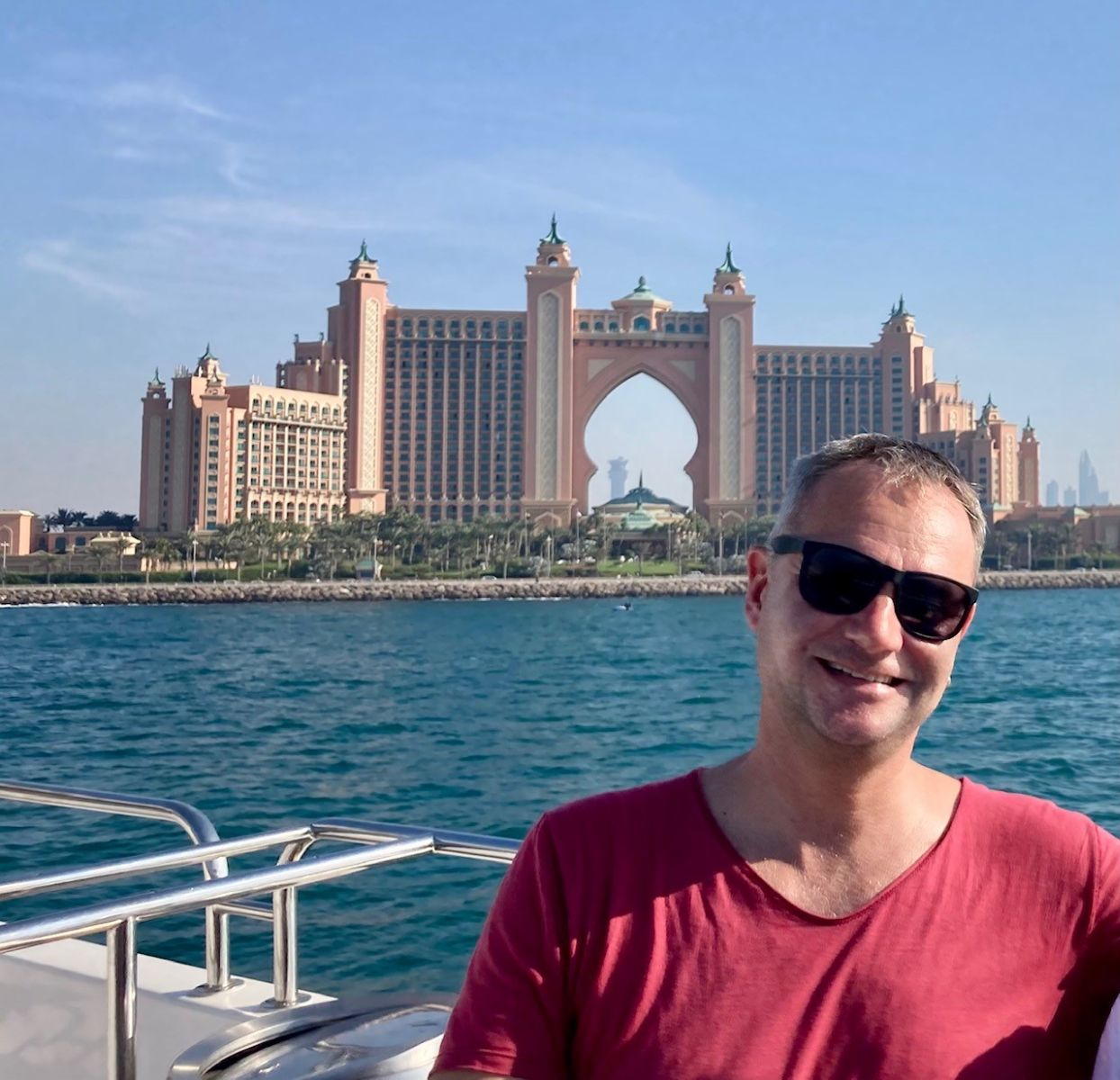 Dubai mhe mit Atlantis.jpg