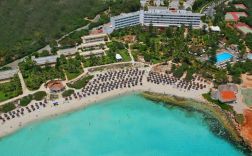 Nissi Beach Hotel.jpg