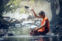 Asien Mönch Wasserschale.jpg